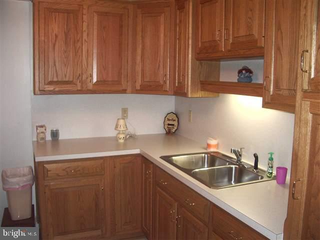 3761 Rutherford Street Harrisburg, PA 17111 - Photo 4 of 8 Gallery Image 4