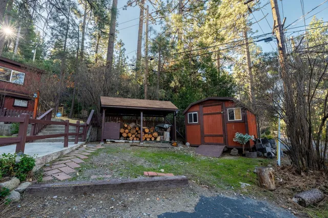 $635,000 | 52805 Idyllmont Road, Idyllwild, CA 92549
