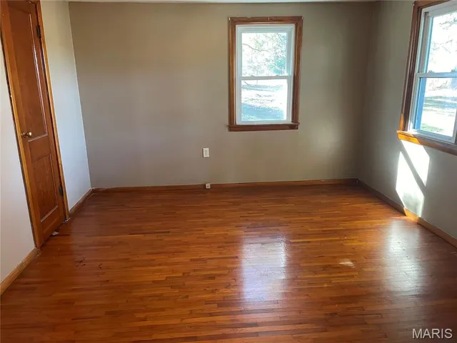 $199,900 | 437 County Road 6420, Salem, MO 65560