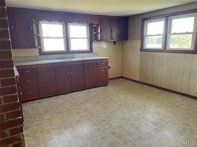 $199,900 | 437 County Road 6420, Salem, MO 65560