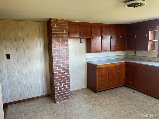 $199,900 | 437 County Road 6420, Salem, MO 65560