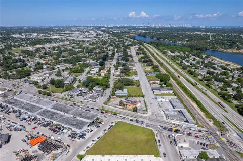$1,850,000 | Opa-locka Northwest Ali Baba Avenue, Opa-Locka, FL 33054