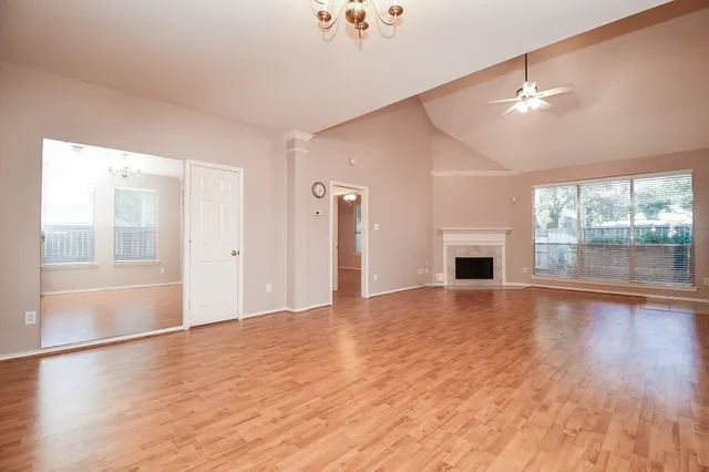 $2,550 | 4202 Creek Hollow Lane, Missouri City, TX 77459