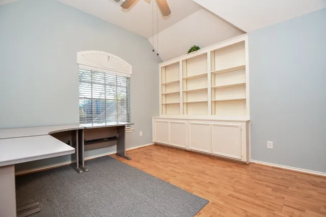 $2,550 | 4202 Creek Hollow Lane, Missouri City, TX 77459