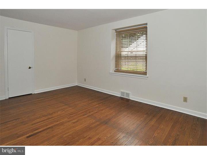 671 Lindley Road Glenside, PA 19038 - Photo 14 of 25 Bedroom 2
