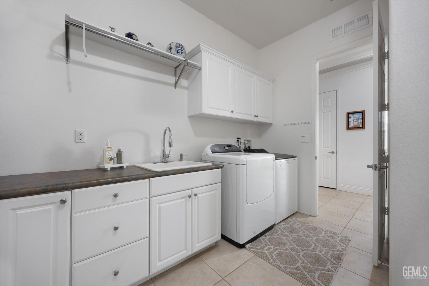 Undisclosed Address Bakersfield, CA 93306 - Photo 28 of 70