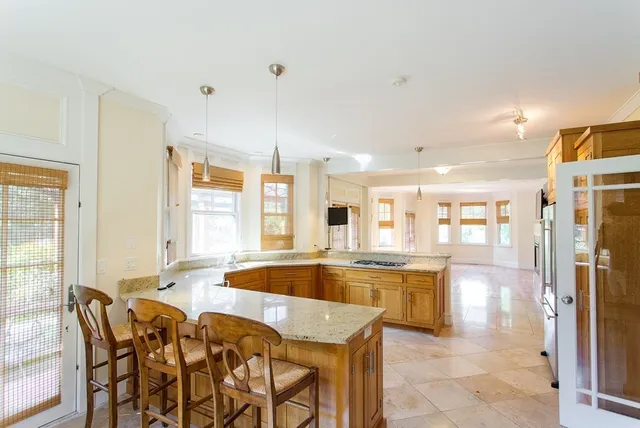 $6,800 | 11 Green Street, Milton, MA 02186