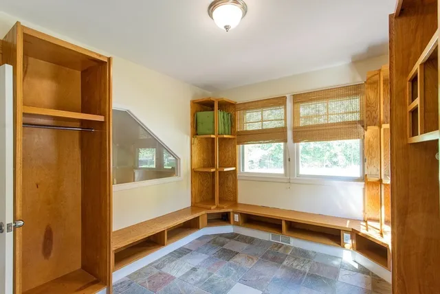 $6,800 | 11 Green Street, Milton, MA 02186