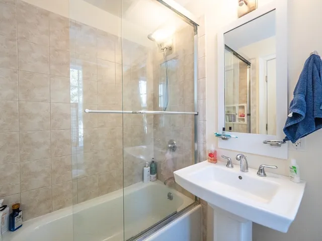 $6,800 | 11 Green Street, Milton, MA 02186