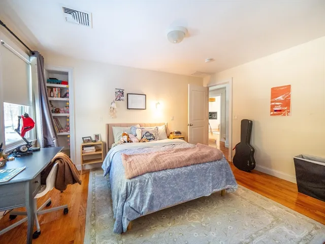 $6,800 | 11 Green Street, Milton, MA 02186