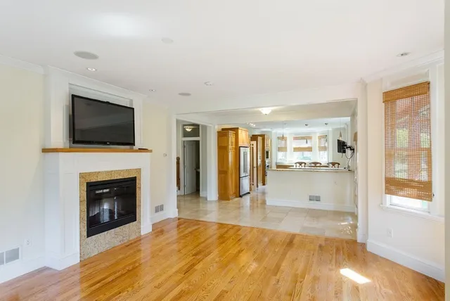 $6,800 | 11 Green Street, Milton, MA 02186