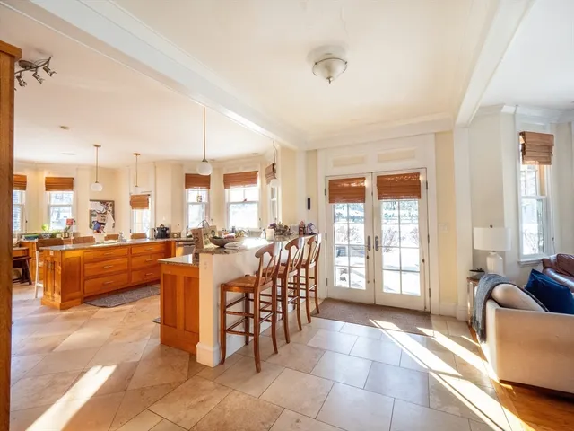 $6,800 | 11 Green Street, Milton, MA 02186