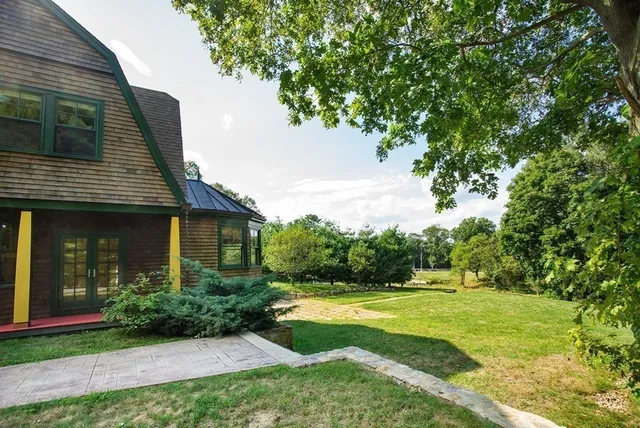 $6,800 | 11 Green Street, Milton, MA 02186