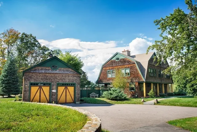 $6,800 | 11 Green Street, Milton, MA 02186