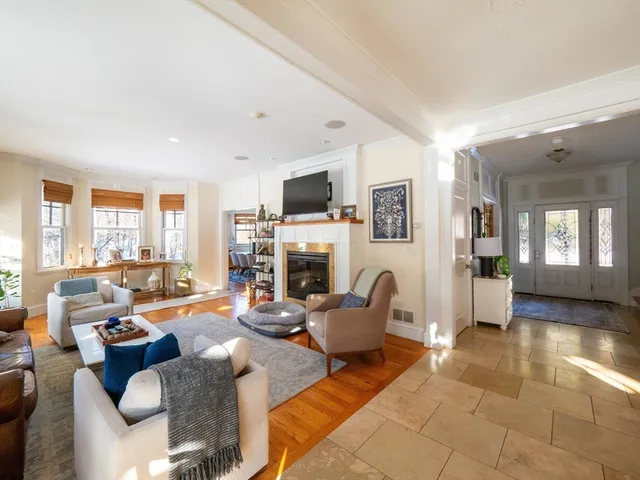 $6,800 | 11 Green Street, Milton, MA 02186