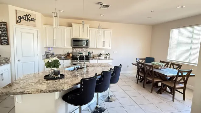 $790,000 | 755 Alicante Drive, Hollister, CA 95023