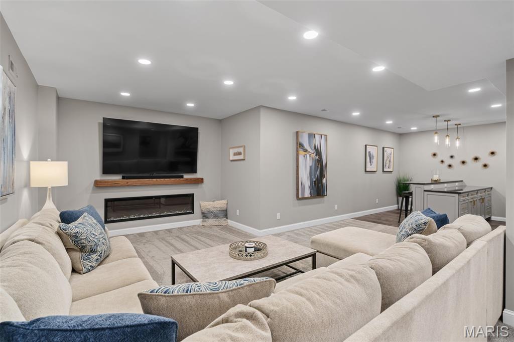 24 Daniel Road Ladue, MO 63124 - Photo 33 of 54 Gallery Image 33