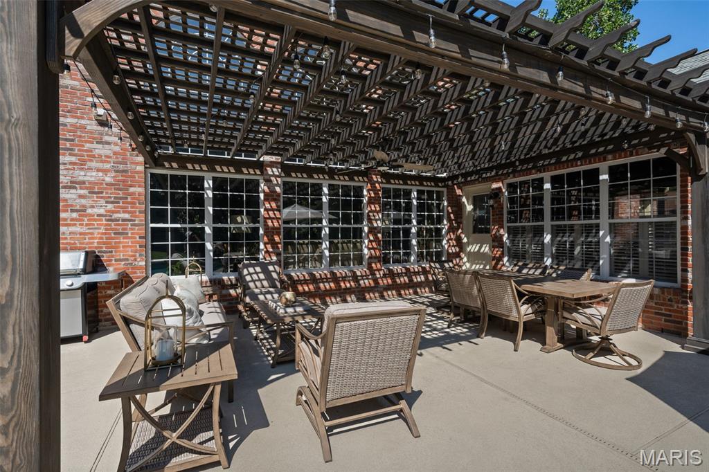 24 Daniel Road Ladue, MO 63124 - Photo 42 of 54 Gallery Image 42