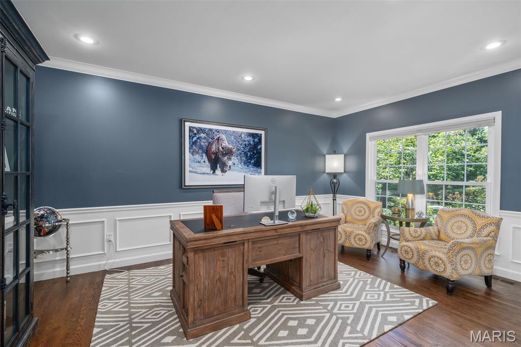 24 Daniel Road Ladue, MO 63124 - Photo 7 of 54 Gallery Image 7