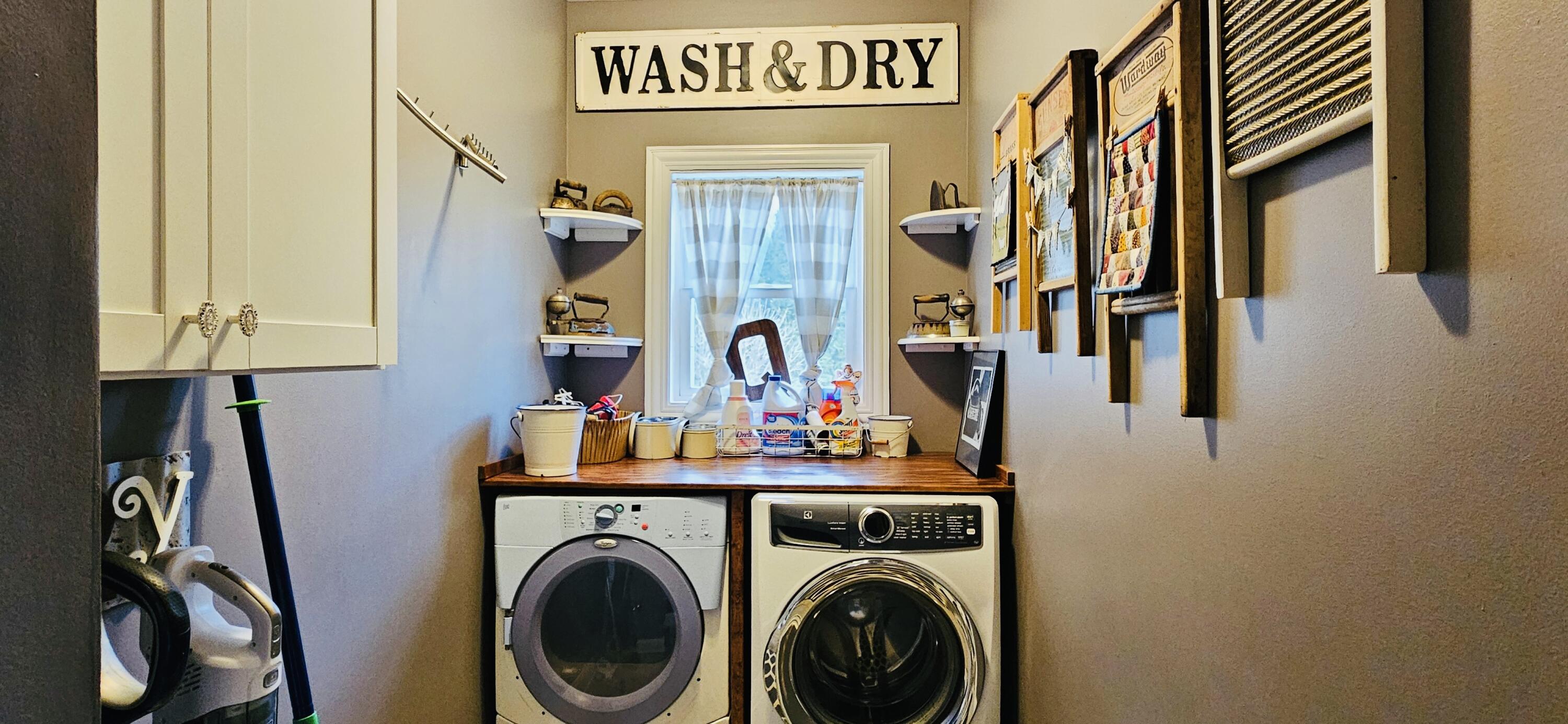 W6794 Brick Church Road Walworth, WI 53184 - Photo 17 of 32 Main Level laundry