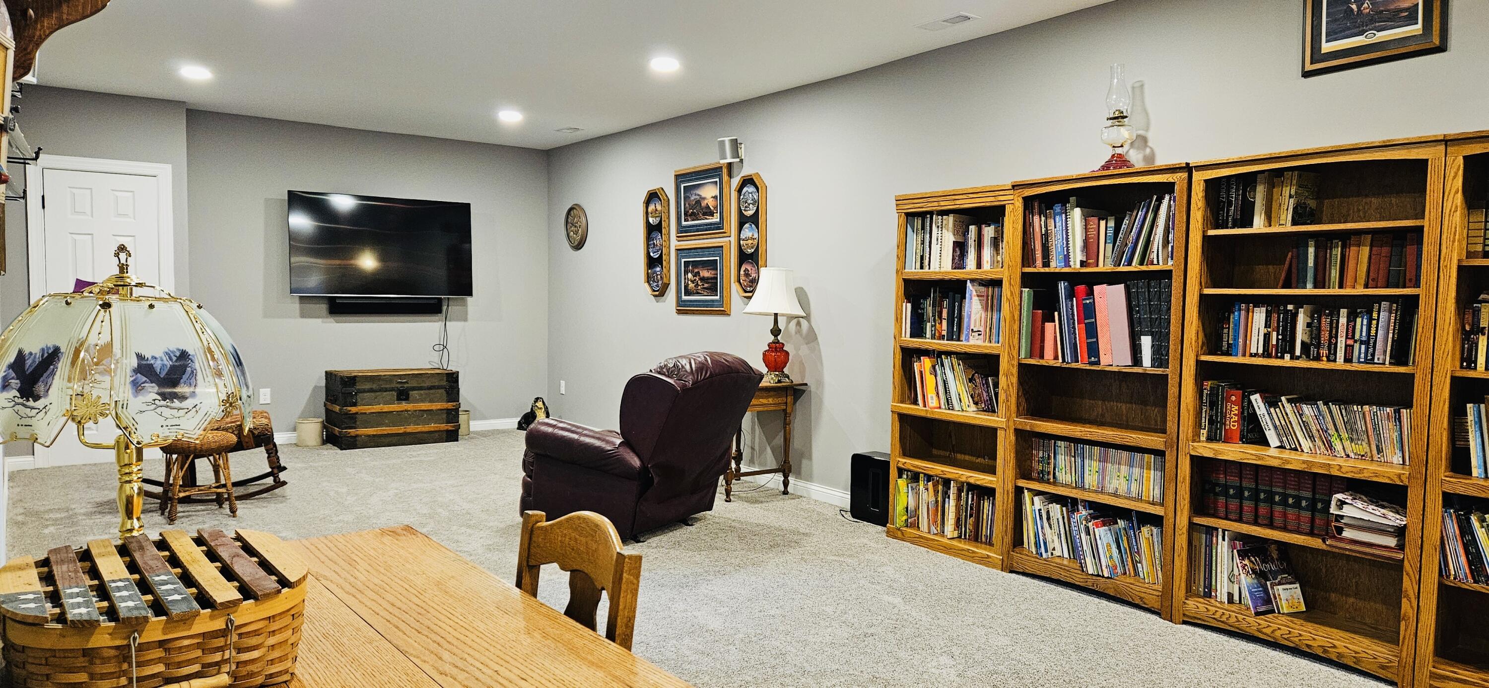 W6794 Brick Church Road Walworth, WI 53184 - Photo 20 of 32 LL Family Room