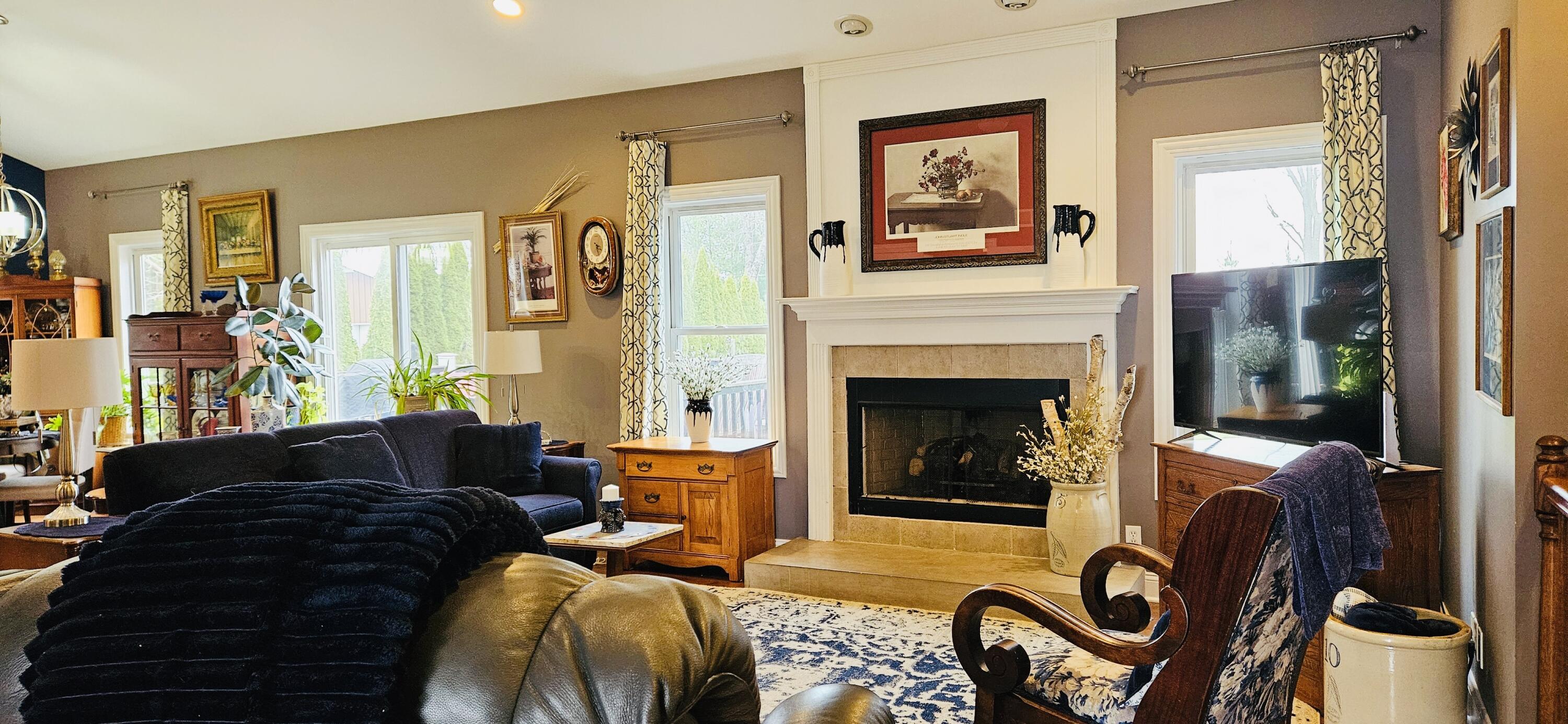 W6794 Brick Church Road Walworth, WI 53184 - Photo 4 of 32 Great Room Fireplace