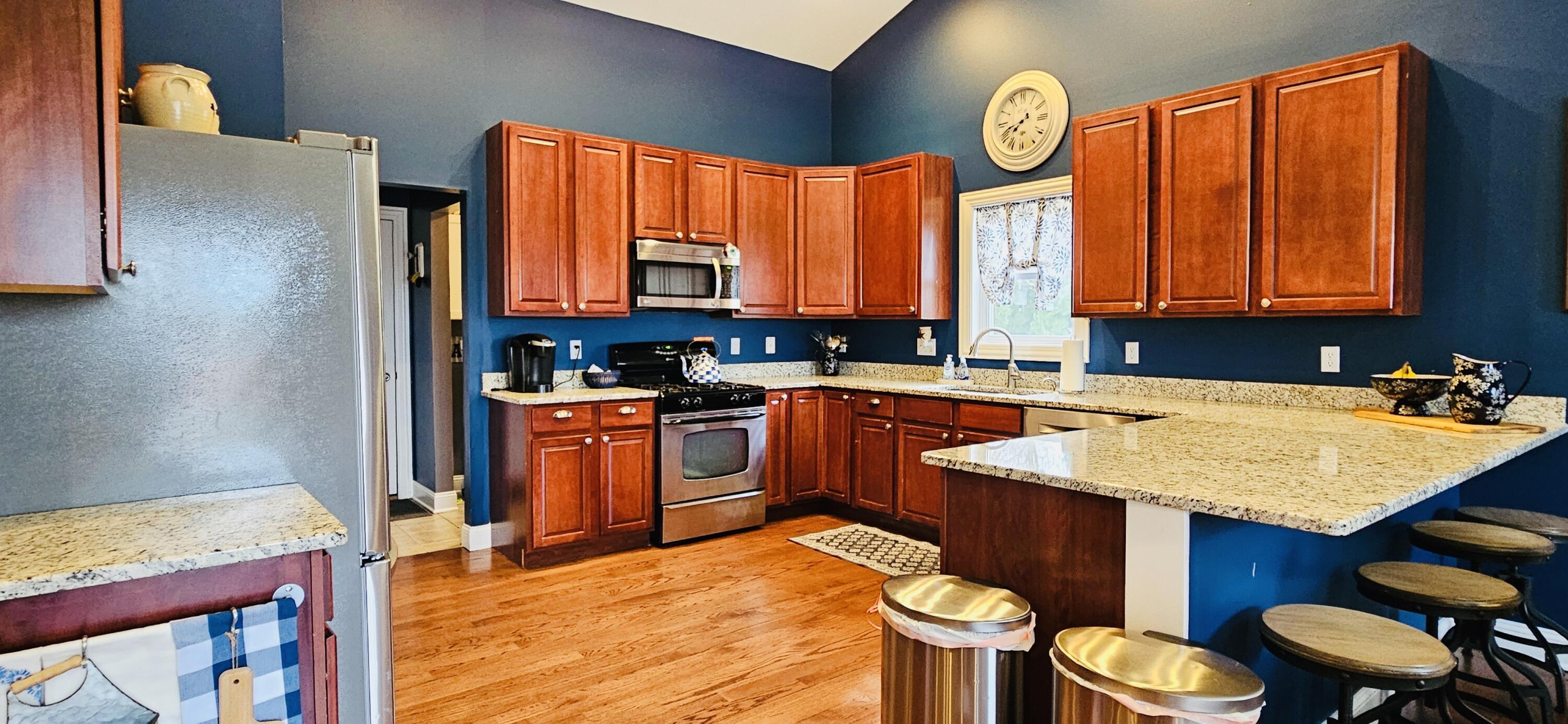 W6794 Brick Church Road Walworth, WI 53184 - Photo 6 of 32 Kitchen