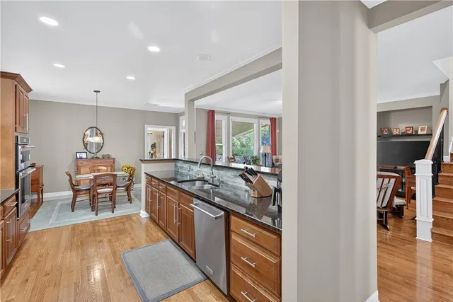 $874,900 | 124 Middleton Drive, Peachtree City, GA 30269