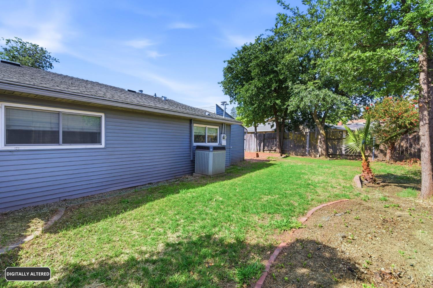 6353 Edgerton Way Carmichael, CA 95608 - Photo 9 of 47