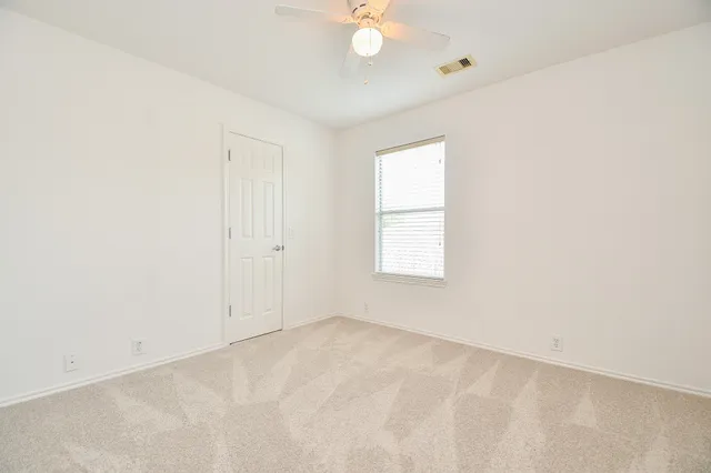 $2,300 | 19915 Juniper Berry Drive, Richmond, TX 77407