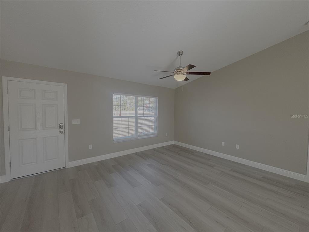 3892 Southwest 128th Lane Ocala, FL 34473 - Photo 3 of 20