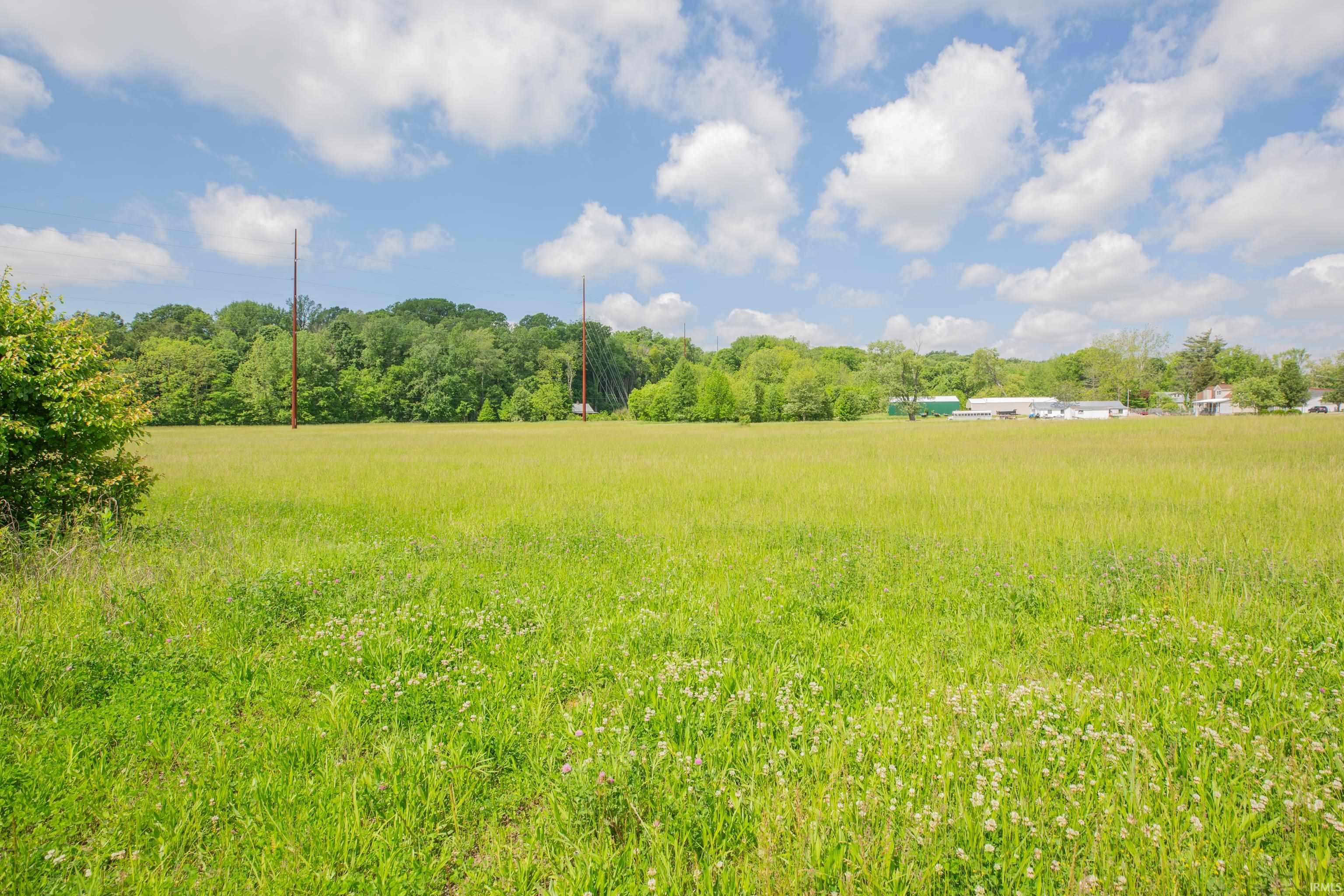 4800 Middle Mt Vernon Road Evansville, IN 47712 - Photo 3 of 5