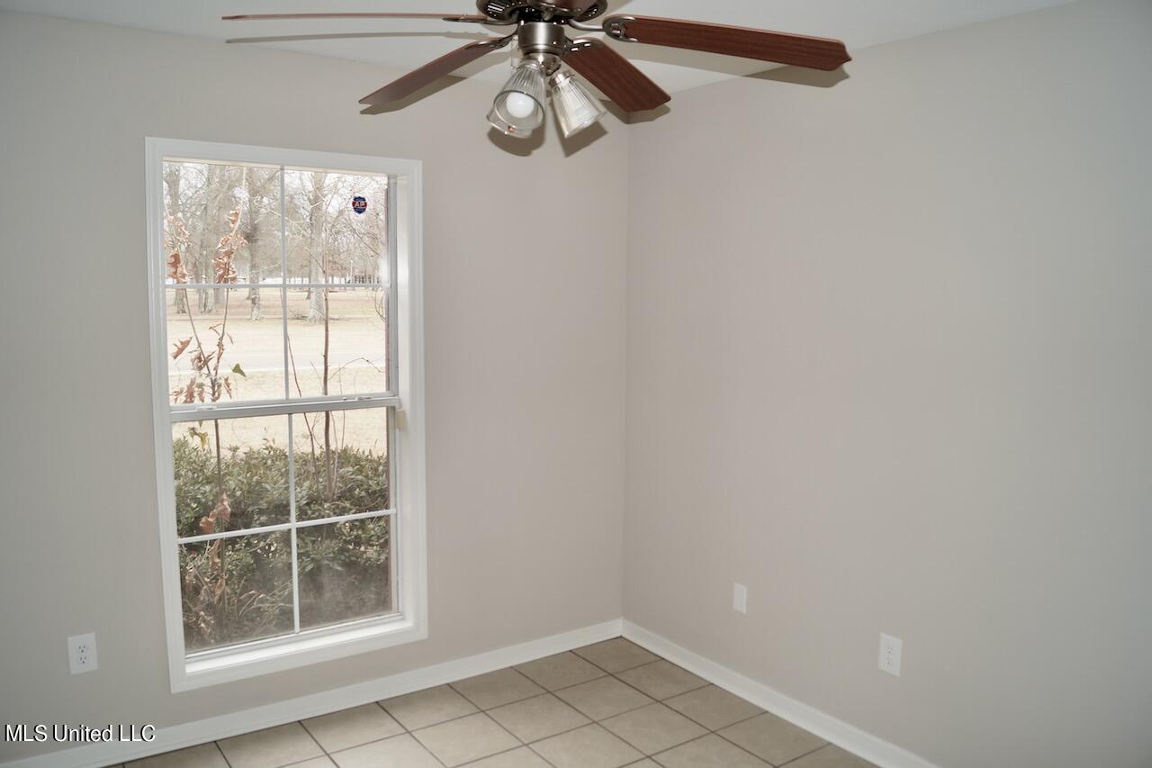 527 King Ranch Road Canton, MS 39046 - Photo 15 of 20 DSC05184