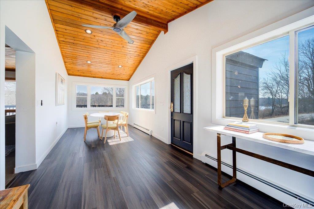 363 Hurd Road, Unit TR48 Bethel, NY 12783 - Photo 4 of 43 Entrance into sunroom