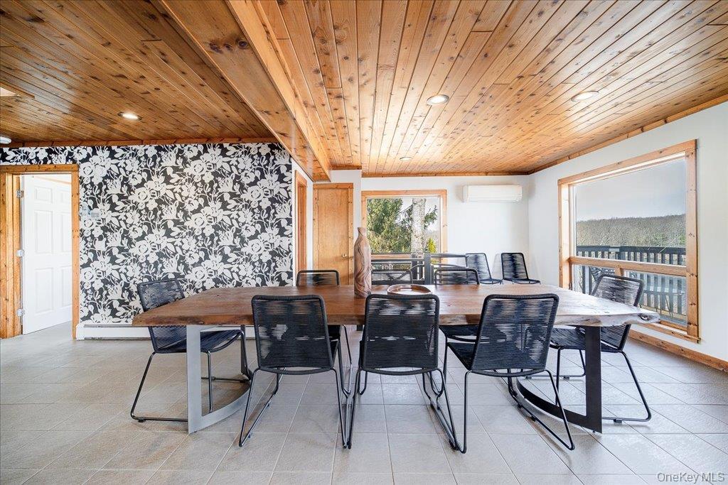 363 Hurd Road, Unit TR48 Bethel, NY 12783 - Photo 10 of 43 Dining/Living room