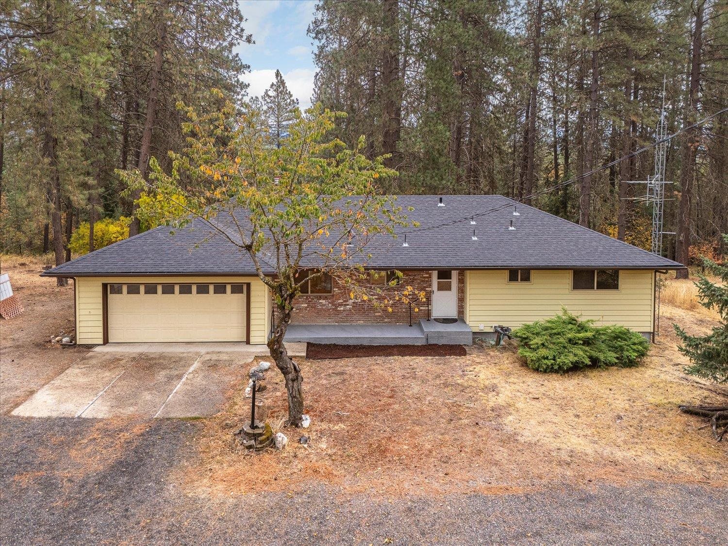 28302 North Piney Ridge Road Chattaroy, WA 99003 - Photo 1 of 38 Gallery Image 1