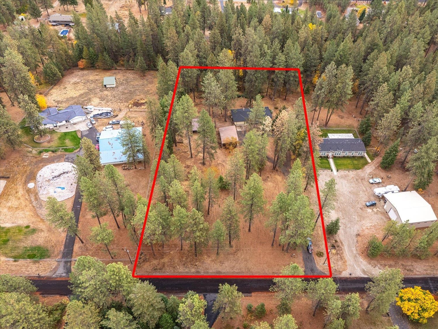 28302 North Piney Ridge Road Chattaroy, WA 99003 - Photo 17 of 38 Gallery Image 17