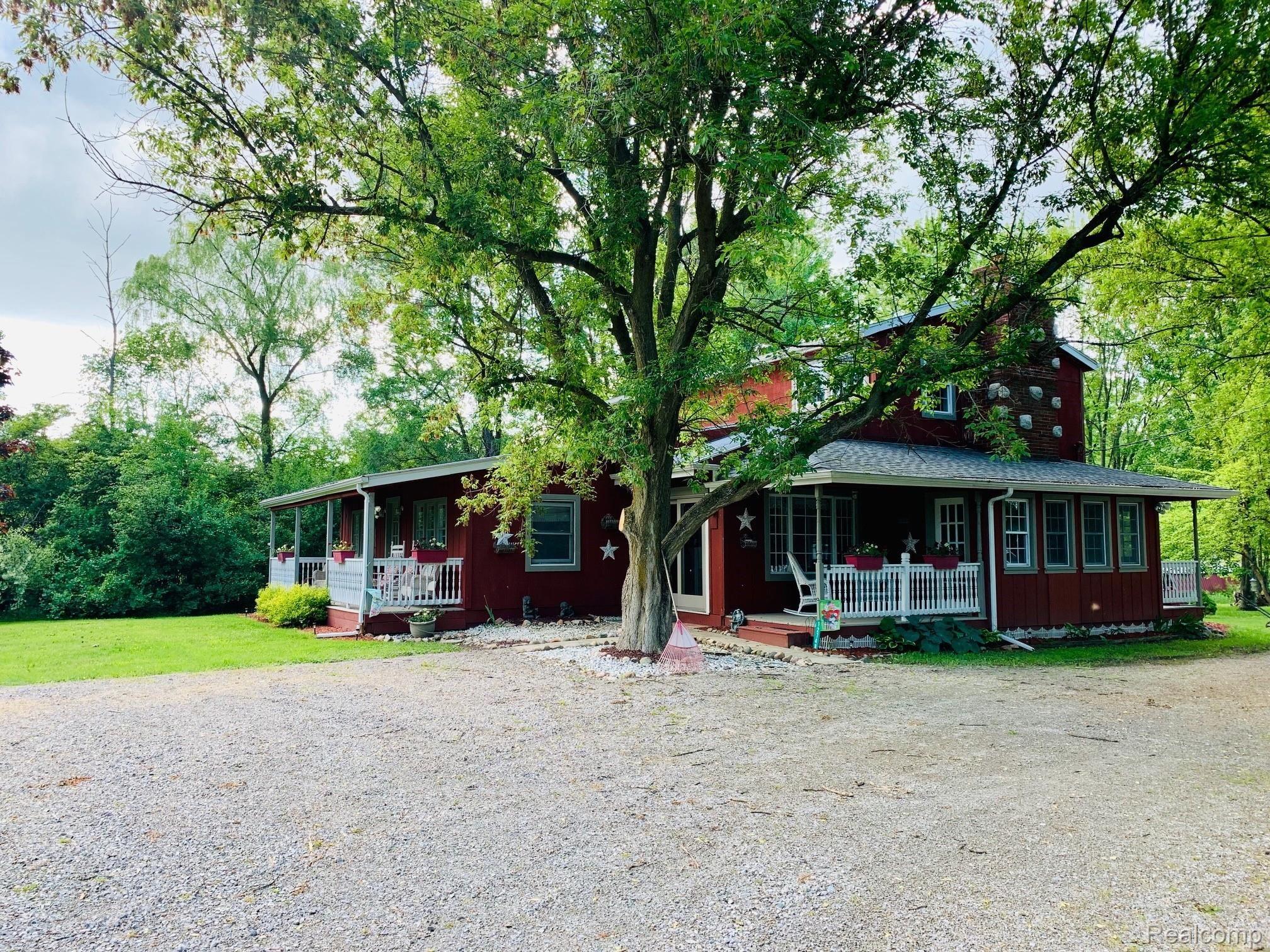 12748 Yale Road Yale, MI 48097 - Photo 1 of 25 Front.jpg