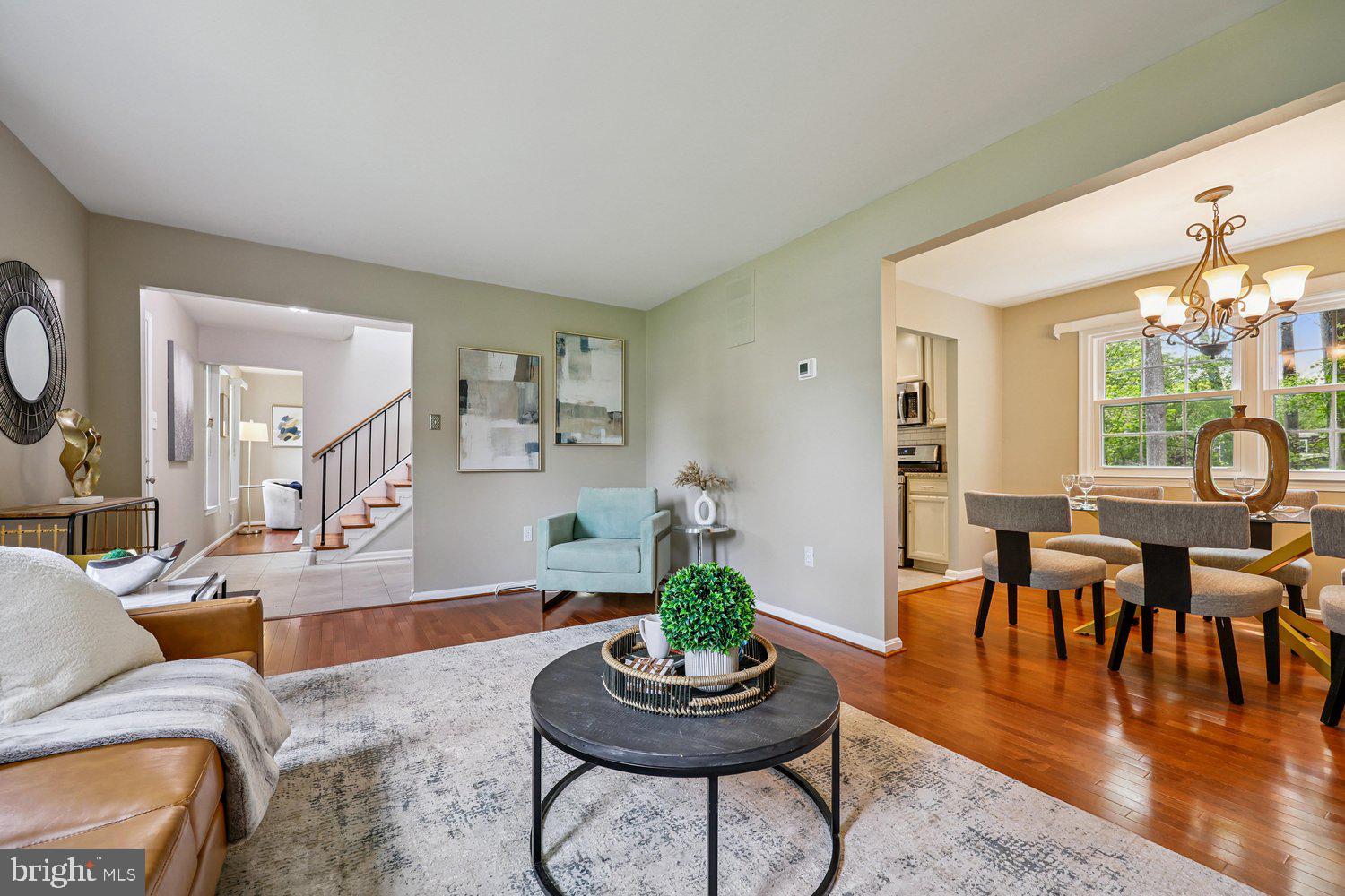1604 Winding Waye Lane Silver Spring, MD 20902 - Photo 13 of 80 Family Room