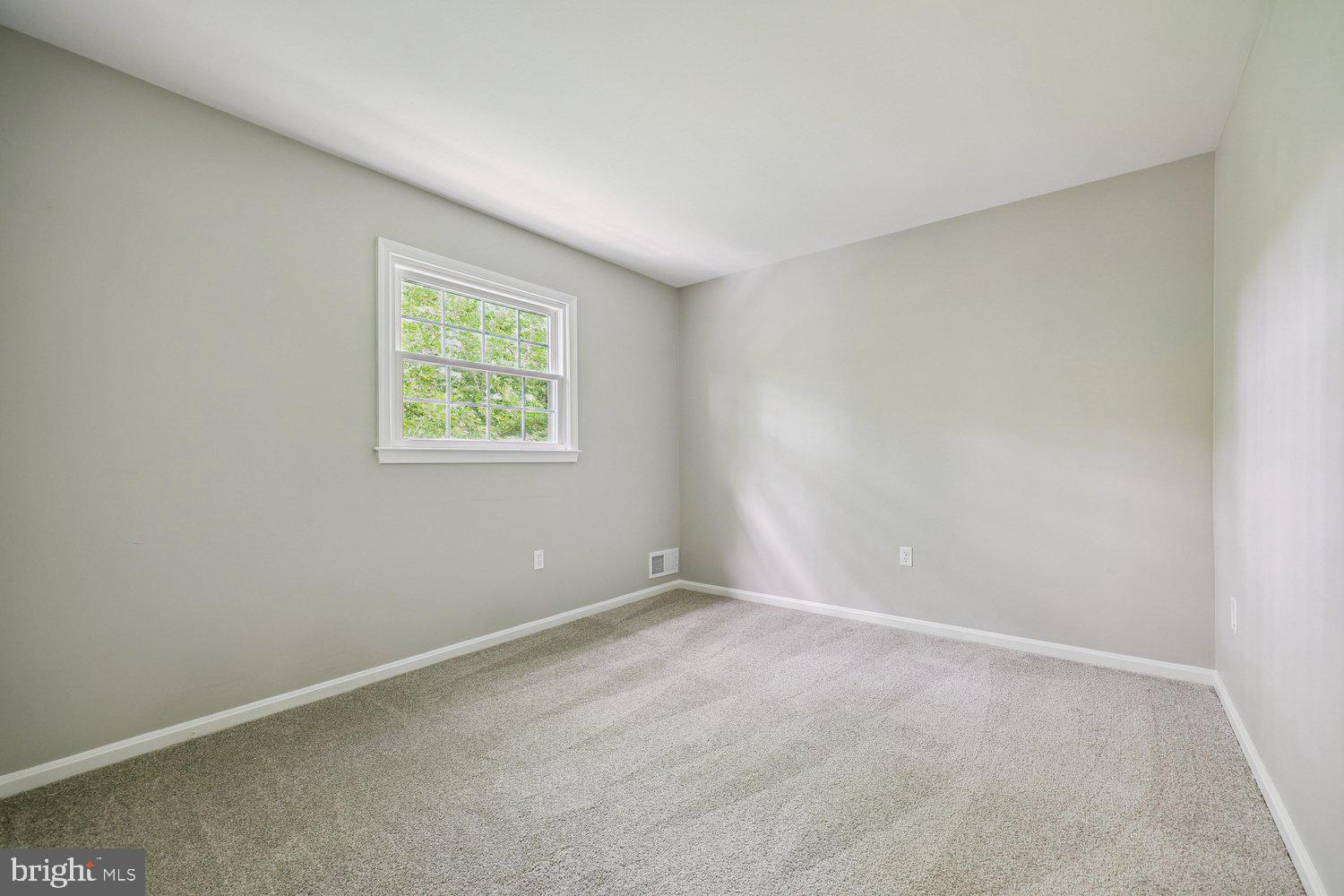 1604 Winding Waye Lane Silver Spring, MD 20902 - Photo 56 of 80 Bedroom 3