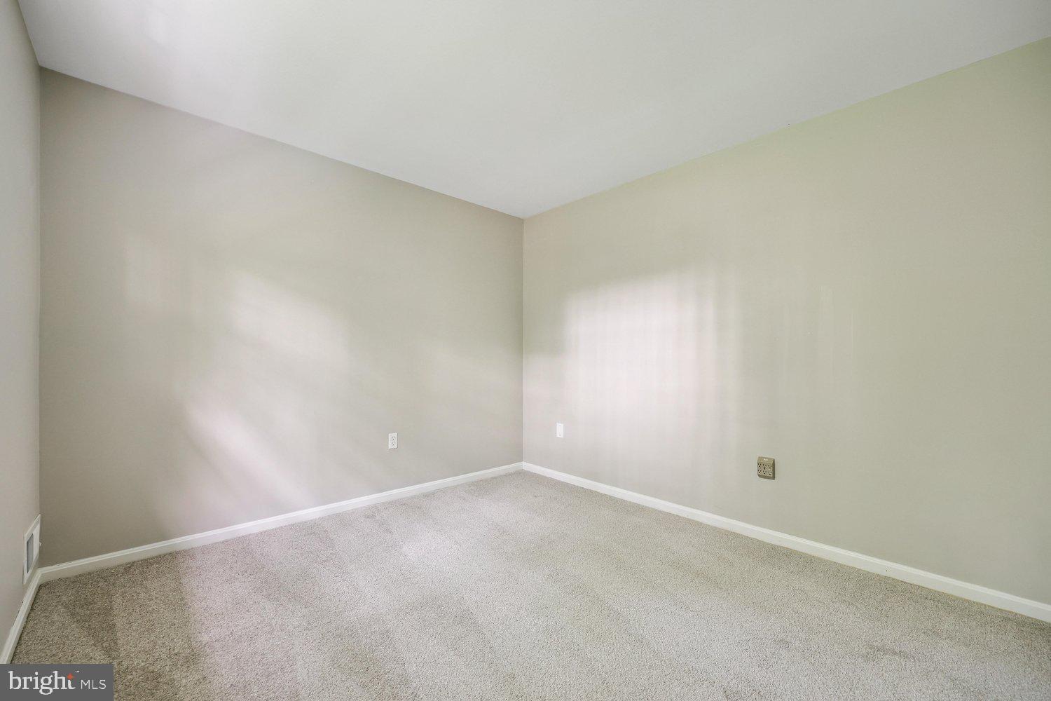 1604 Winding Waye Lane Silver Spring, MD 20902 - Photo 57 of 80 Bedroom 4