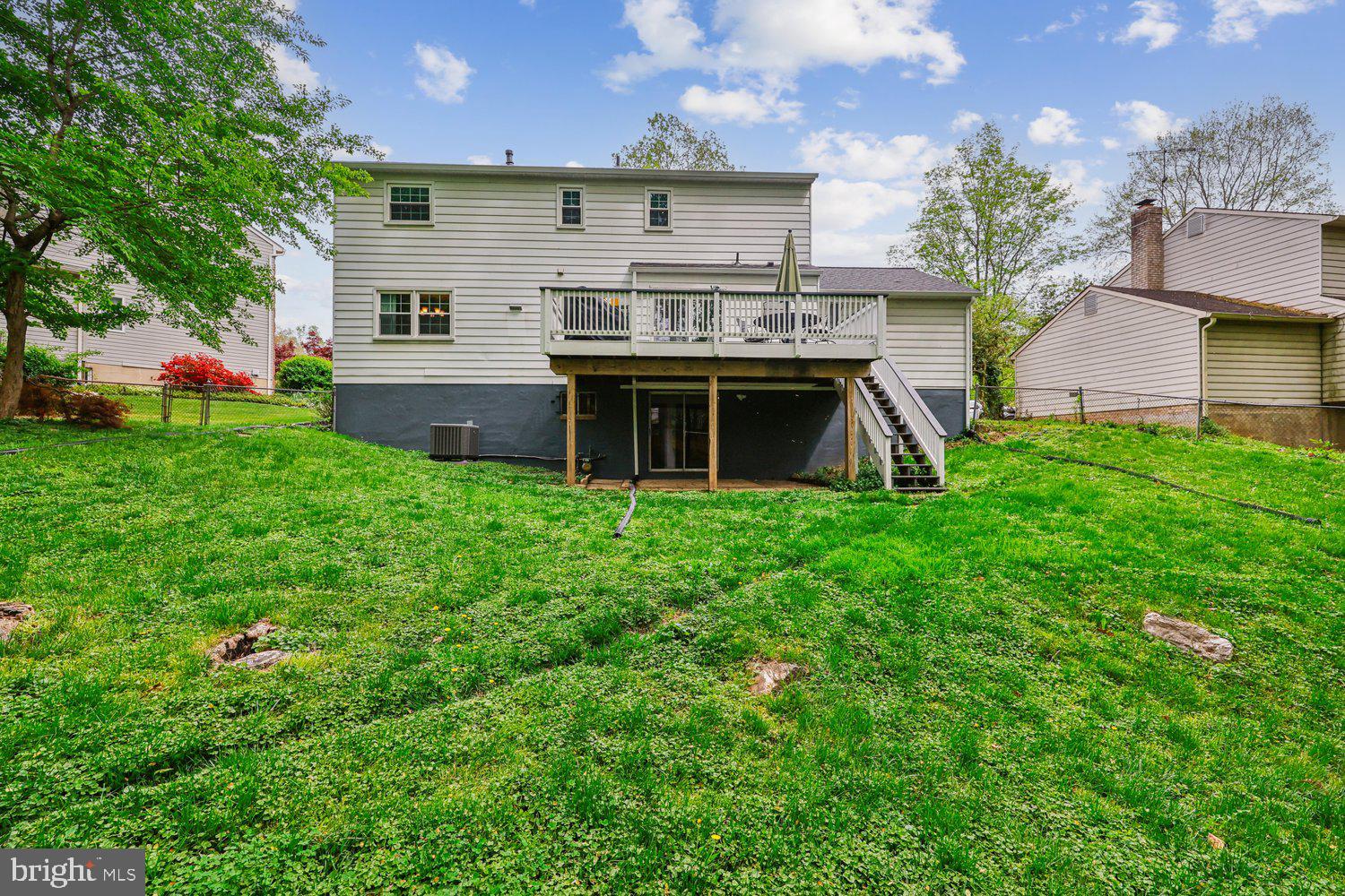 1604 Winding Waye Lane Silver Spring, MD 20902 - Photo 76 of 80 Back Elevation