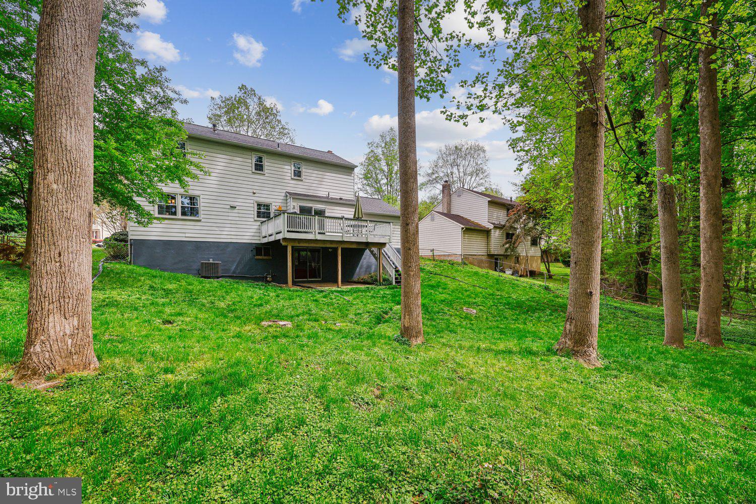1604 Winding Waye Lane Silver Spring, MD 20902 - Photo 78 of 80 Back Elevation