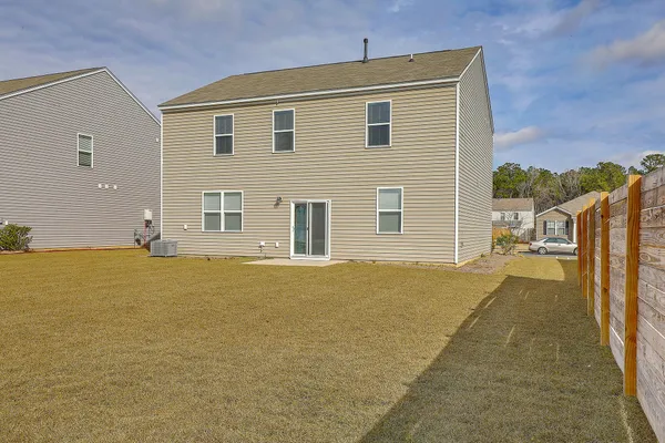 $2,450 | 104 Akeley Lane, Summerville, SC 29483