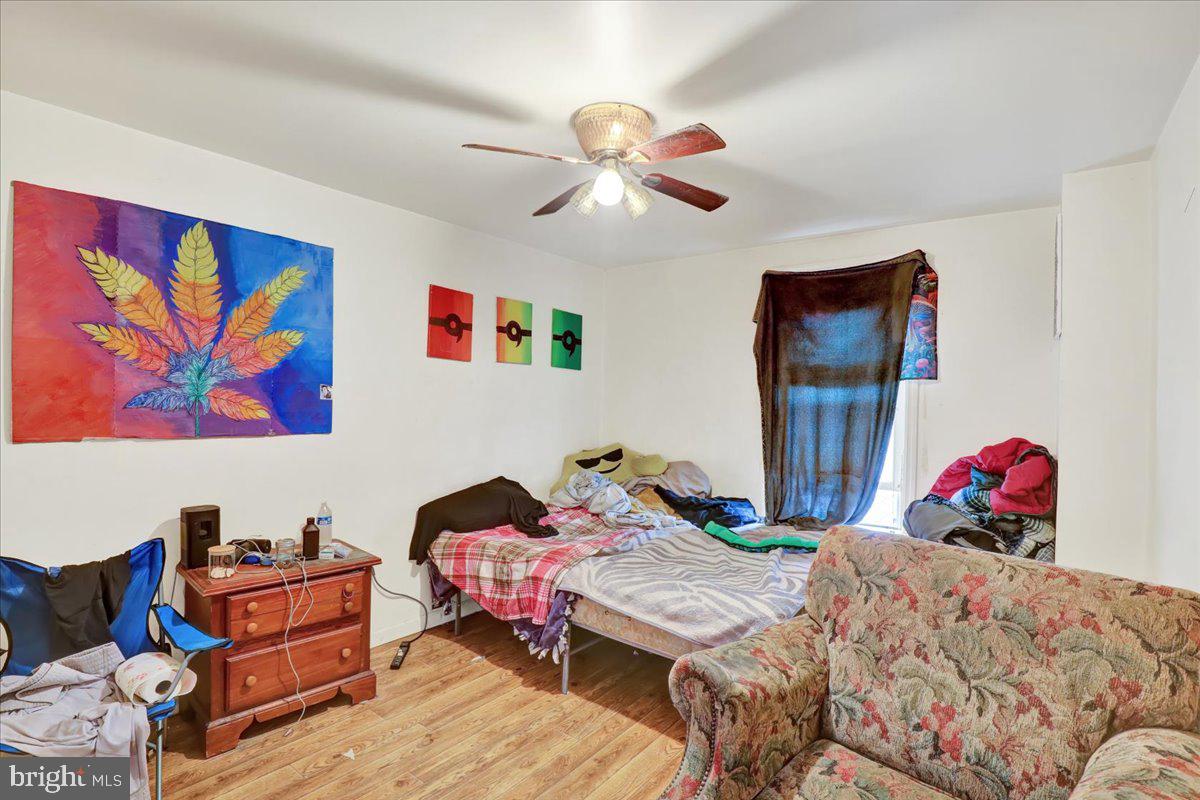 746 Maple Street Lebanon, PA 17046 - Photo 5 of 21 a bedroom with furniture and a bed