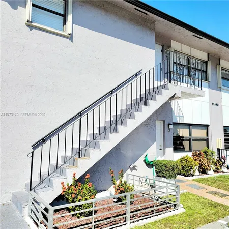 $2,300 | 13271 Southwest 17th Lane, Unit 625, Miami, FL 33175