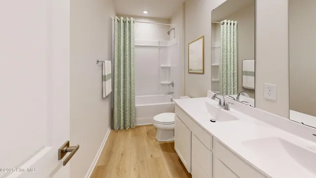 $314,110 | 8040 Sterling Oaks Drive Northwest, Ash, NC 28420