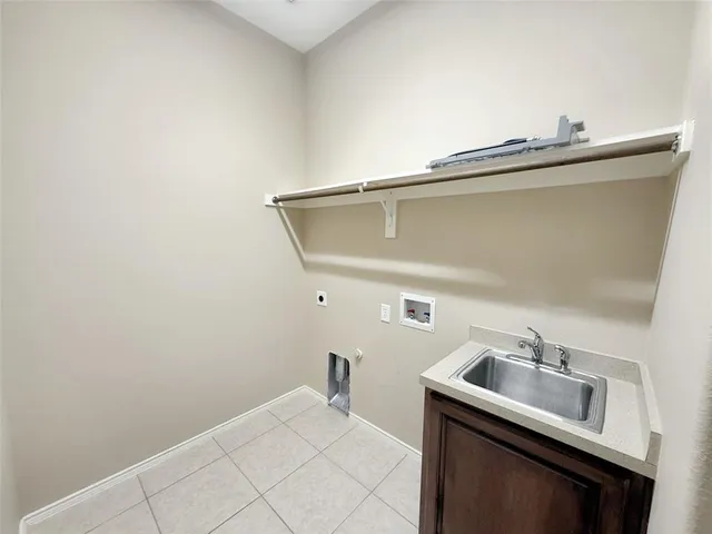 $2,125 | 1713 Lake Way Drive, Little Elm, TX 75068