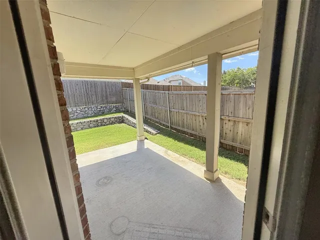 $2,125 | 1713 Lake Way Drive, Little Elm, TX 75068