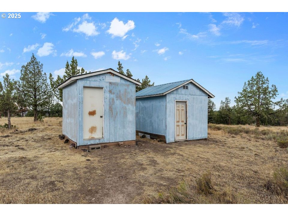 14730 Southwest Park Lane Culver, OR 97734 - Photo 18 of 30